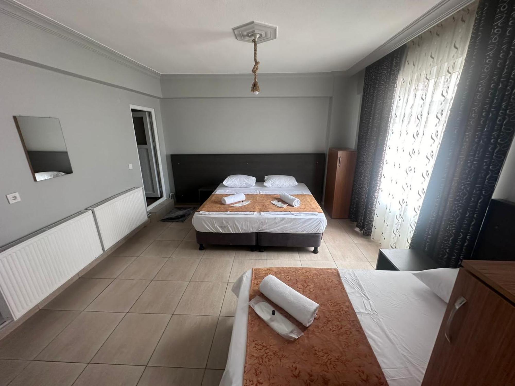 Guenes Pansiyon Edirne Chambre photo