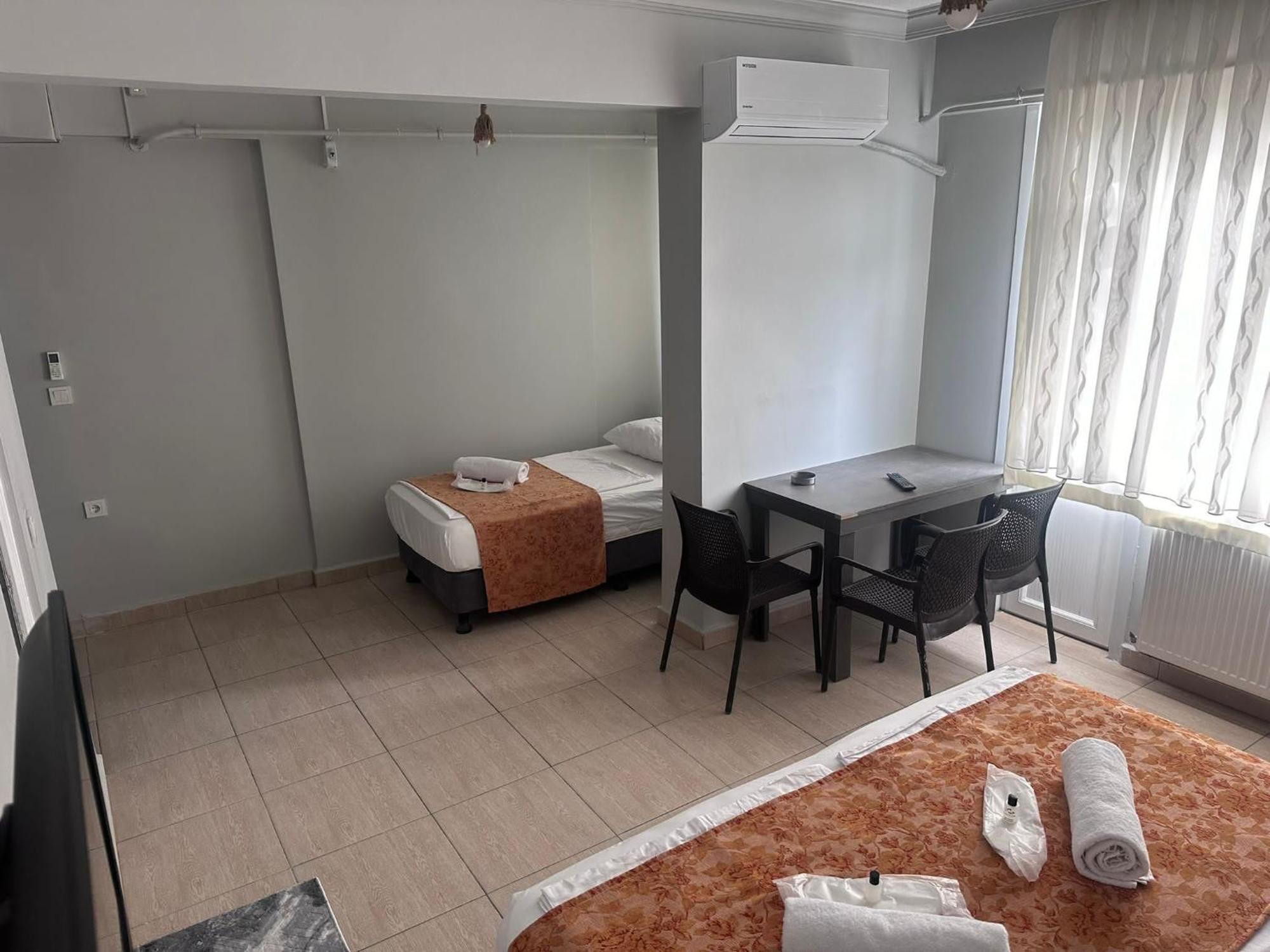 Guenes Pansiyon Edirne Chambre photo
